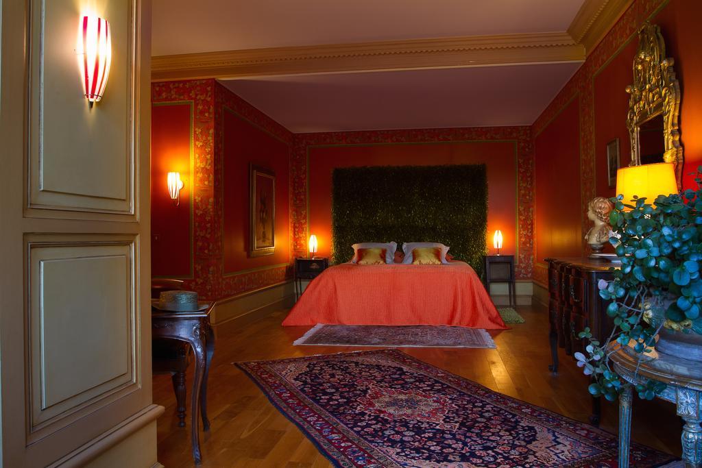 Chateau Du Besset Saint-Romain-de-Lerps Rom bilde